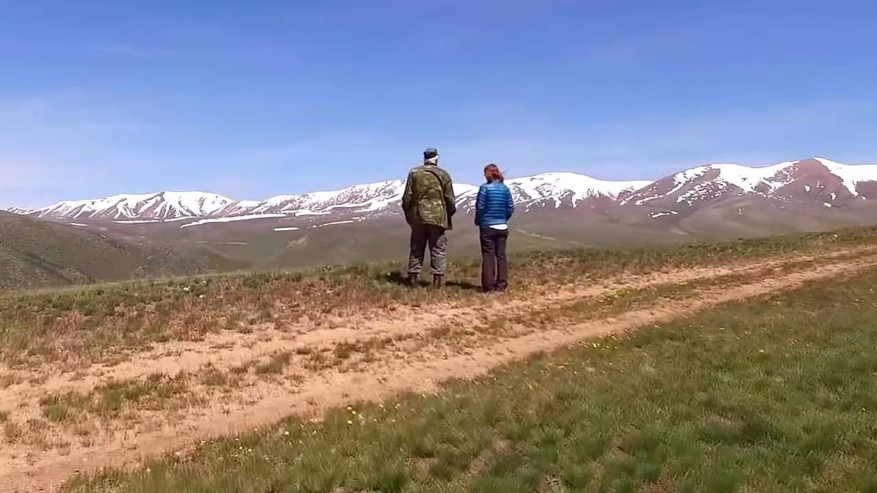 Ｗalk with us